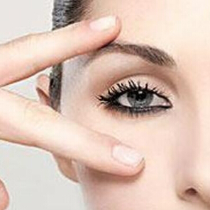 损害眼部肌肤的原因是什么