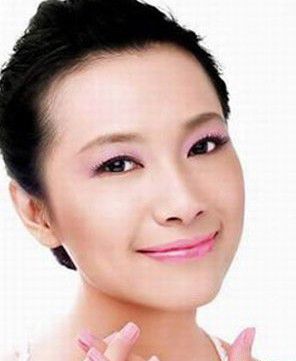 眼部肌肤护理的误区