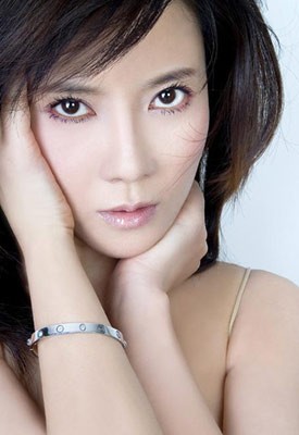 如何选择适合眼部的护肤品