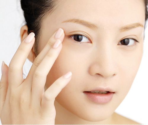 8大招做好肌肤眼袋眼纹预防？